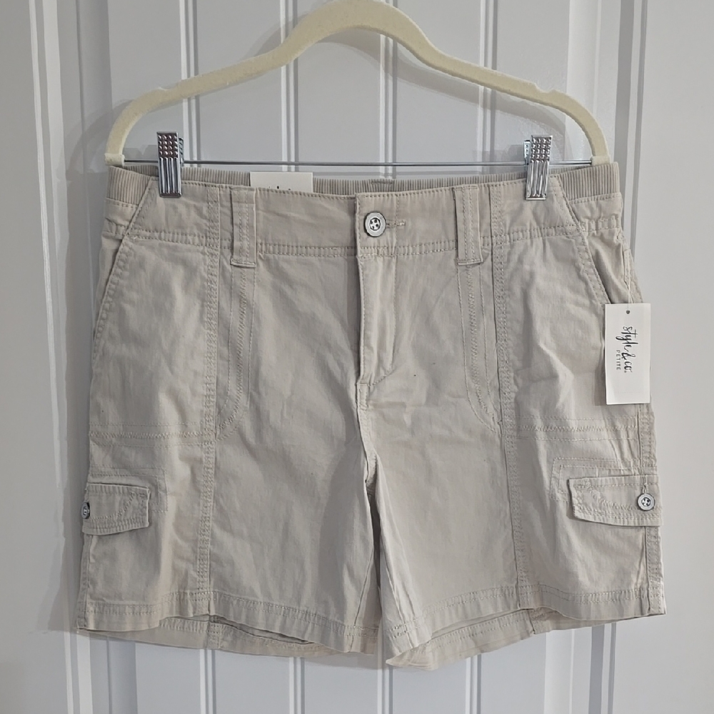 Style & Co Women's Tan Cargo Shorts 12P NWT